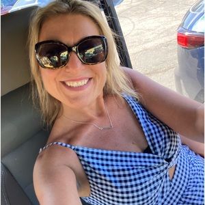 Meet your Posher, Abbigail